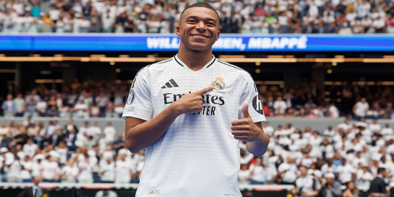 Kylian Mbappe có màn trình diễn ấn tượng khi chuyển đến Real Madrid